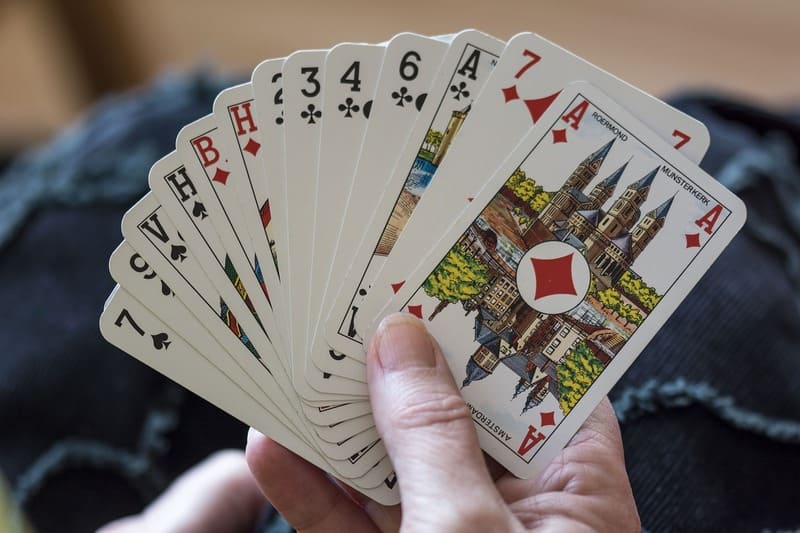 como jogar sueca
